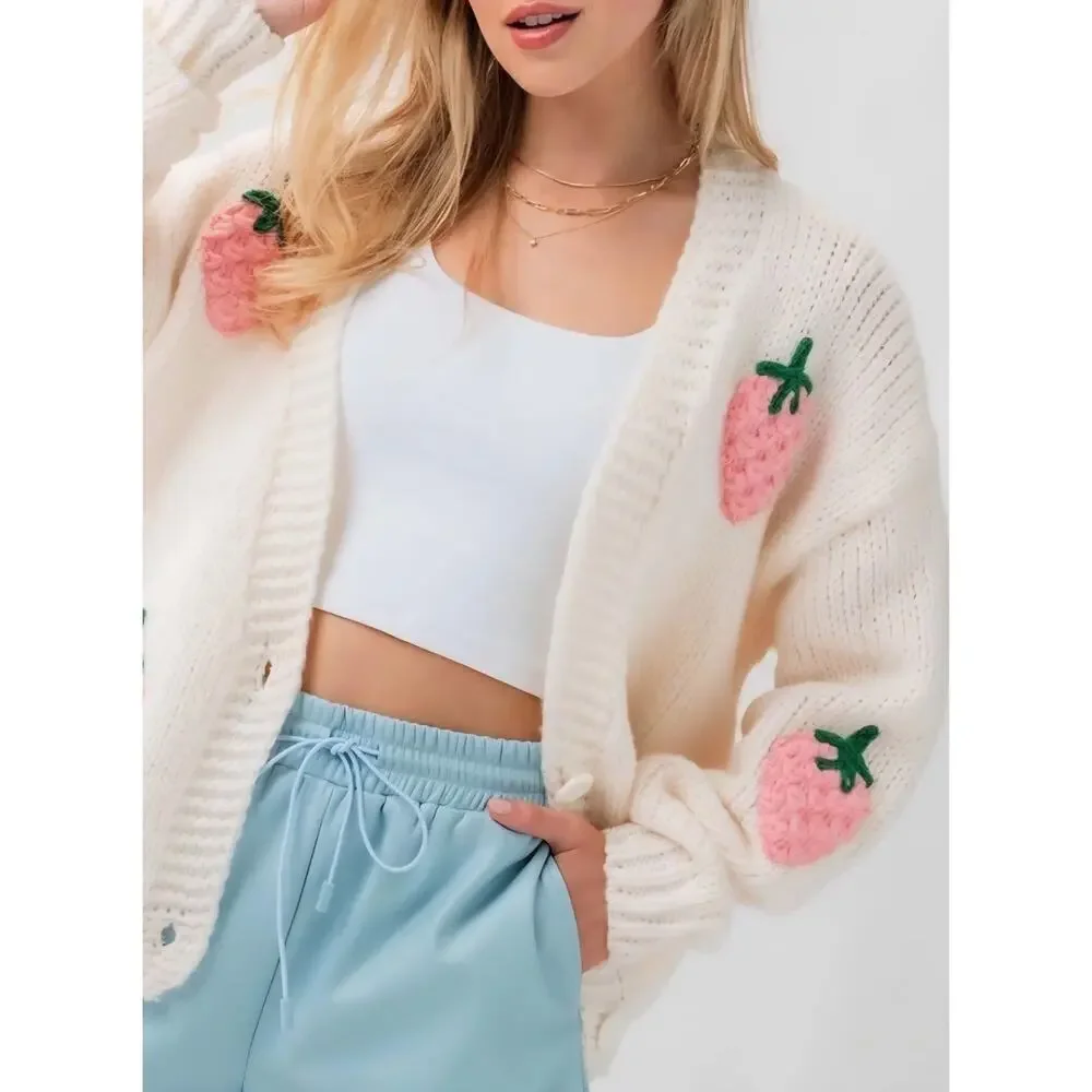 Luna Ivy Oversized Cream Strawberry Knit Cardigan Sweater Womens Medium Preppy